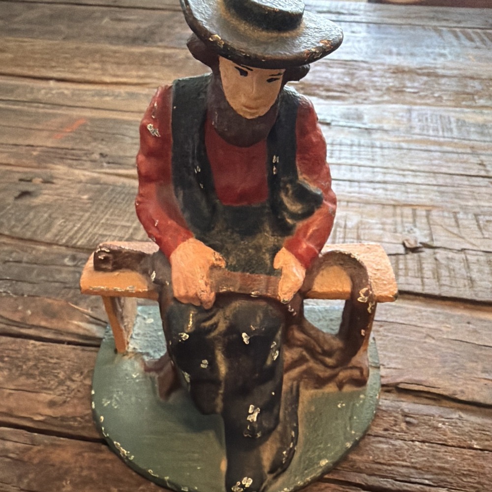 Wilton Amish Man Only Cast Iron Bookends - 1940's!